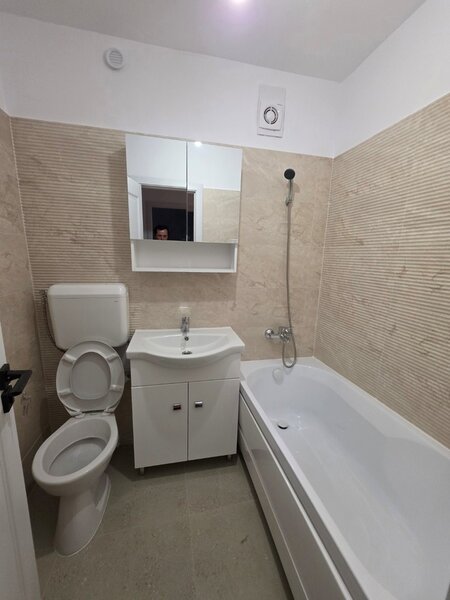 Basarabia, 5 minute metrou Costin Georgian pe Intrarea Muncii nr. 2 renovat