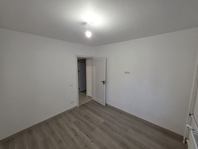 Basarabia, 5 minute metrou Costin Georgian pe Intrarea Muncii nr. 2 renovat